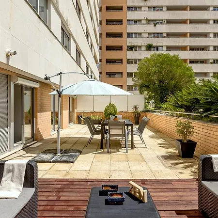 Alta De With Terrace Lisboa