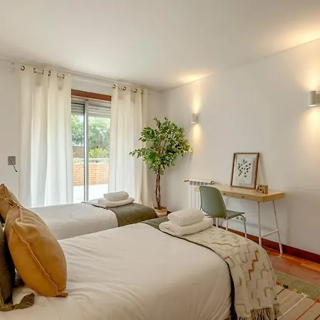 Alta De With Terrace Apartamento